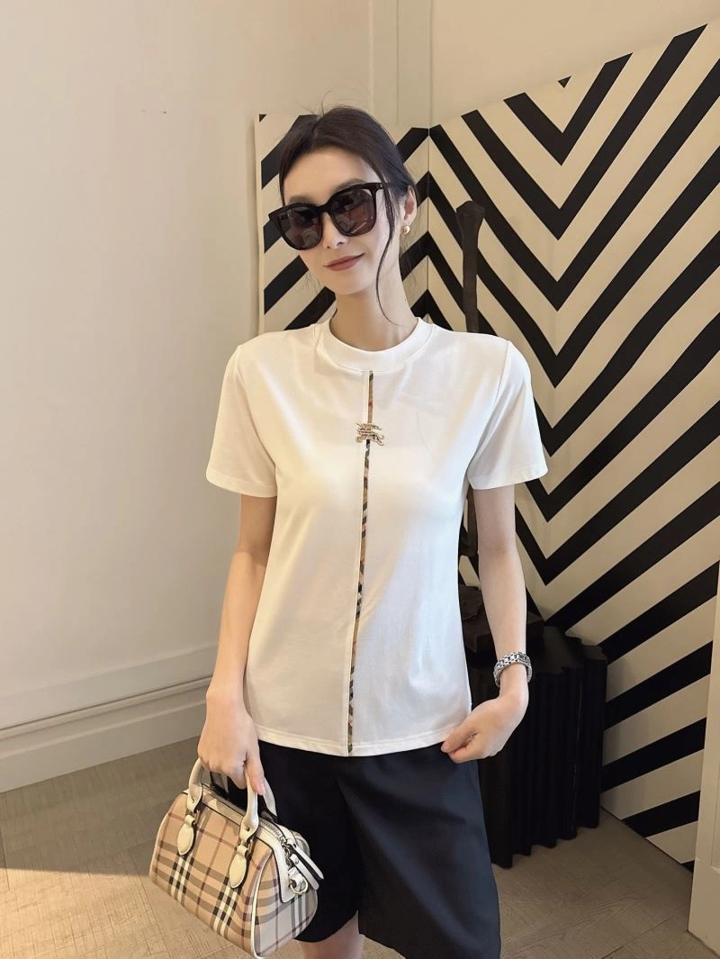 Burberry T-Shirts Snug 103335