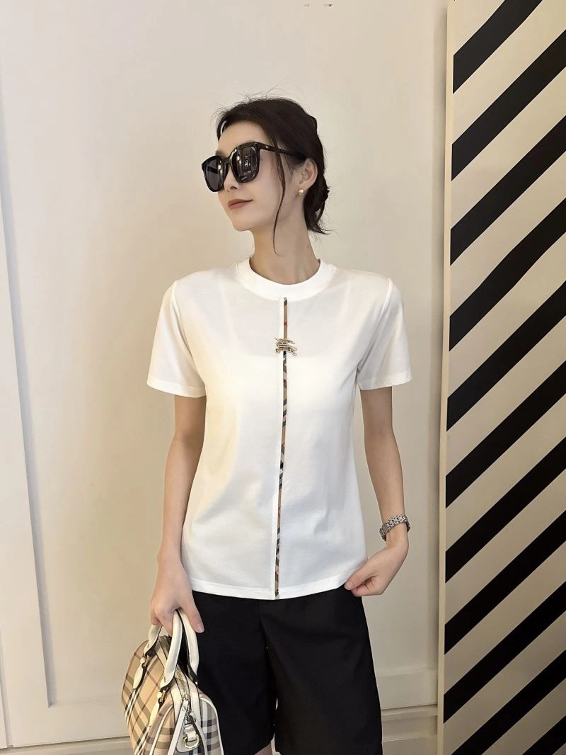 Burberry T-Shirts Snug 103335