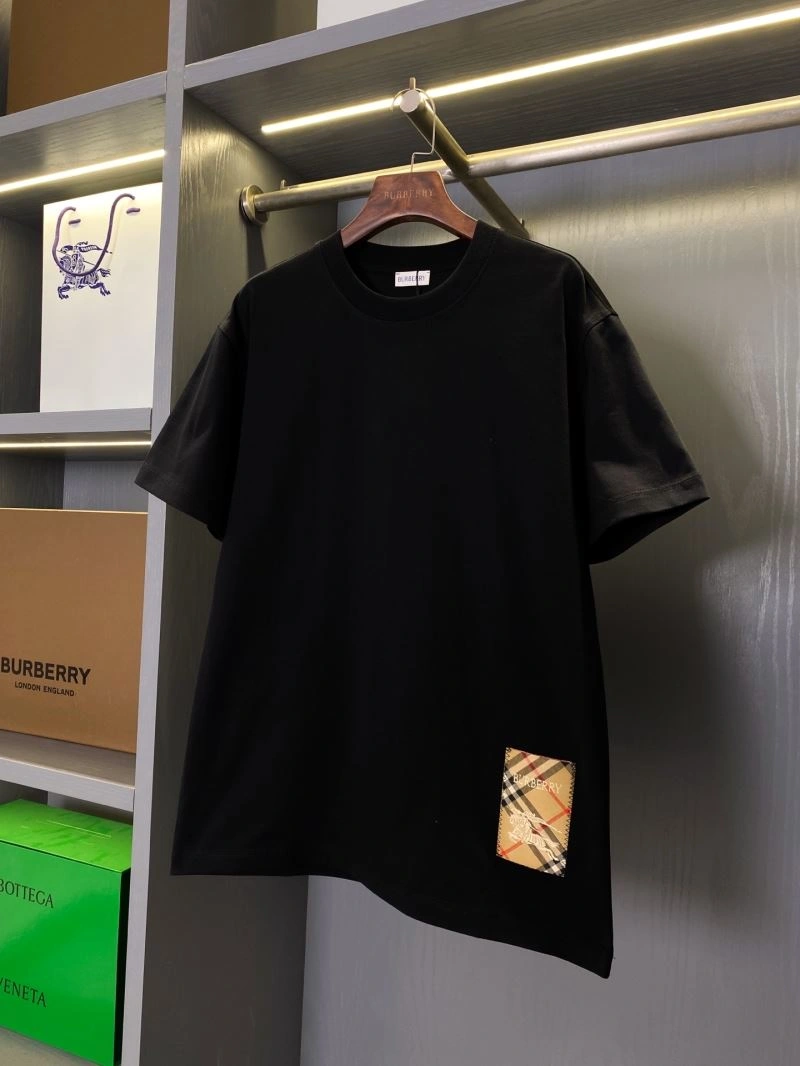 Burberry T-Shirts Resilient 103372