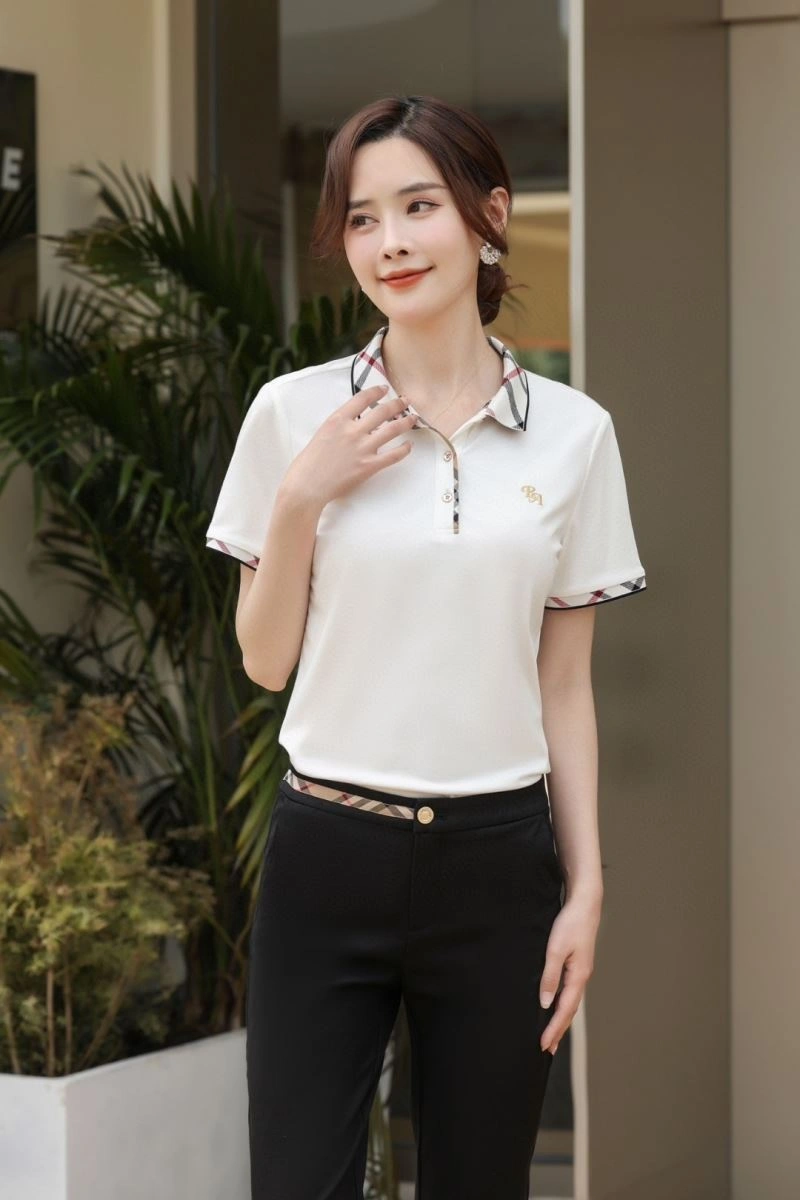 Burberry T-Shirts Unisex 103365