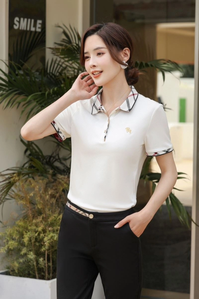 Burberry T-Shirts Unisex 103365