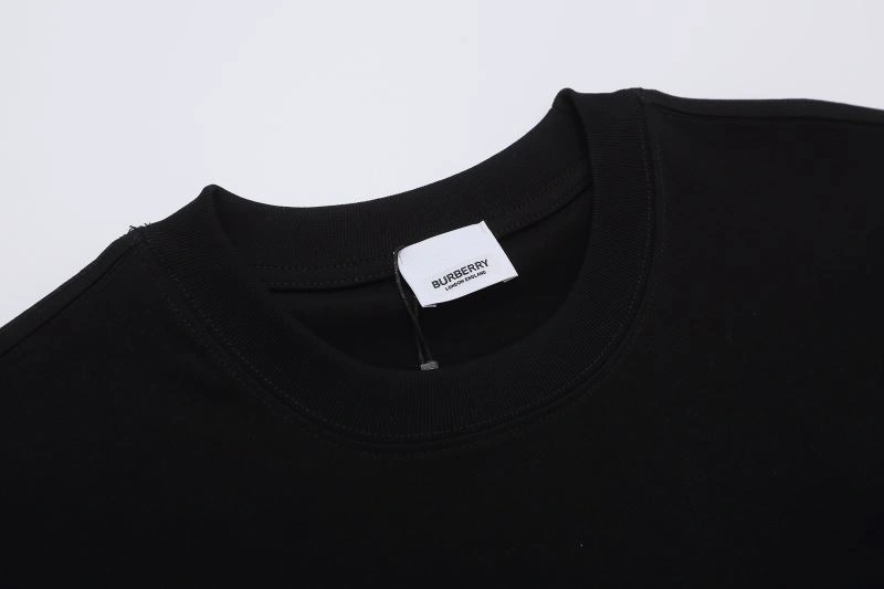 Unisex Burberry T-Shirts 105805