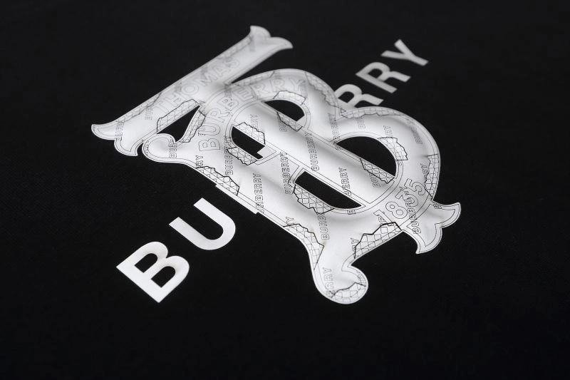 Unisex Burberry T-Shirts 105805