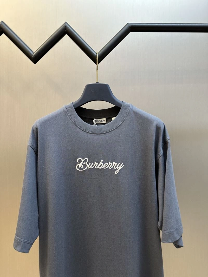 Refined Burberry T-Shirts 102922
