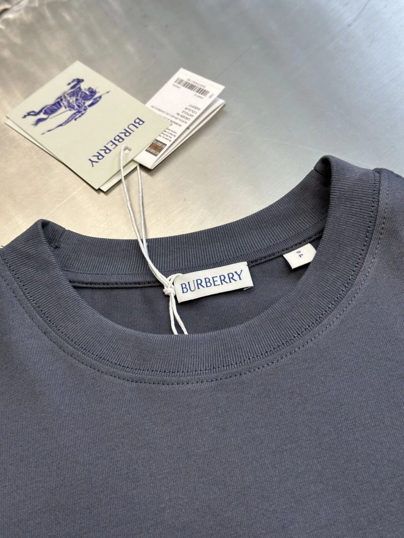 Refined Burberry T-Shirts 102922