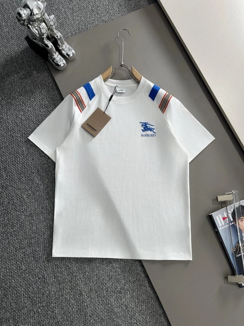 Neat Burberry T-Shirts 102924