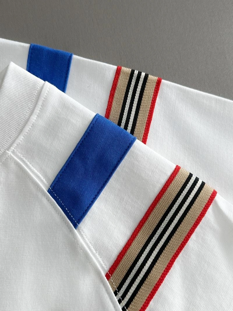 Neat Burberry T-Shirts 102924
