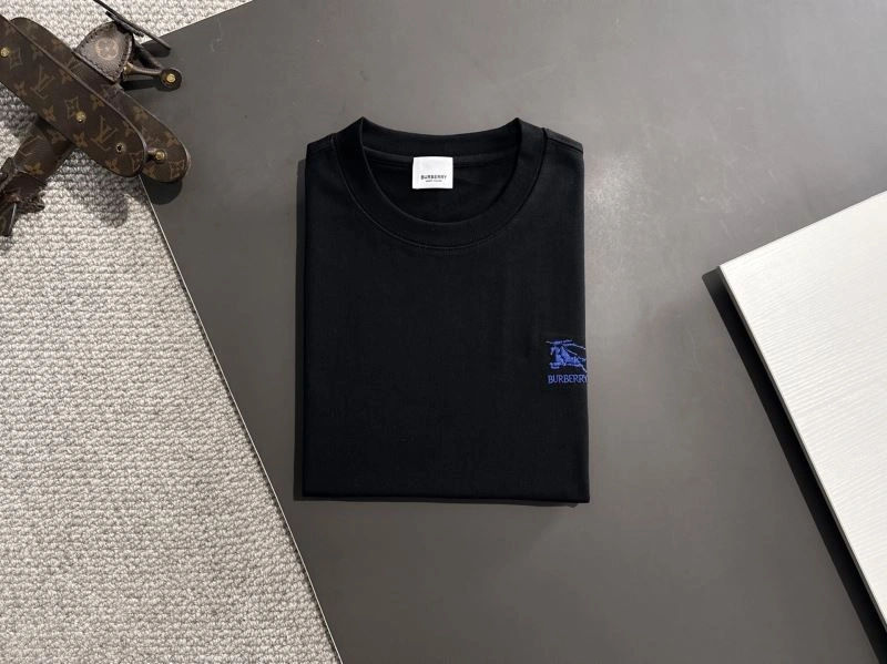 Burberry T-Shirts TimelessDesign 102903