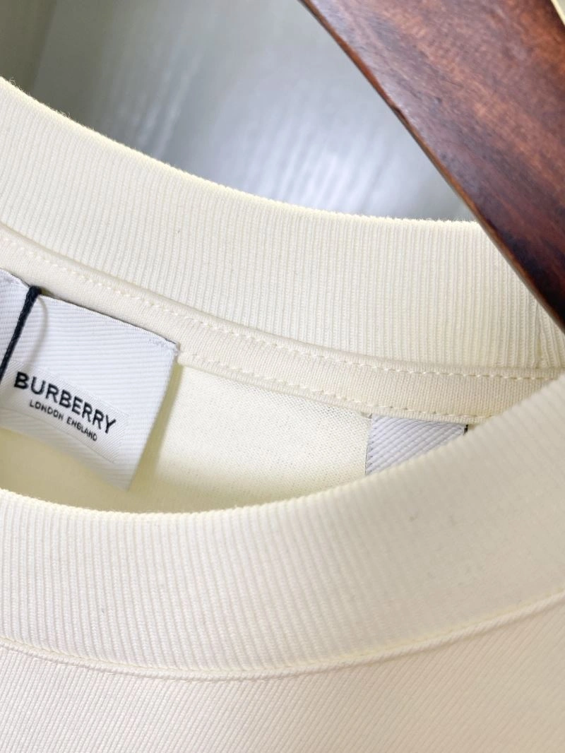 Burberry T-Shirts WeatherProof 105389