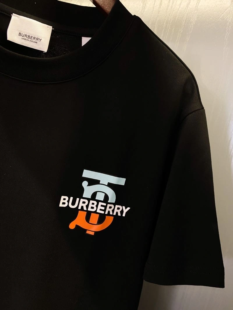 Burberry T-Shirts Reliable 105352