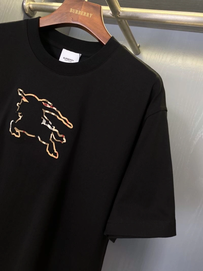 Burberry T-Shirts Elegant 105390