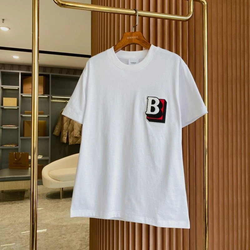 Compact Burberry T-Shirts 105302