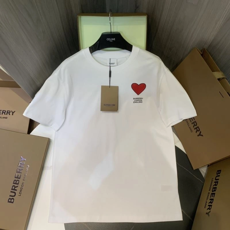 Burberry T-Shirts RelaxedFit 105270