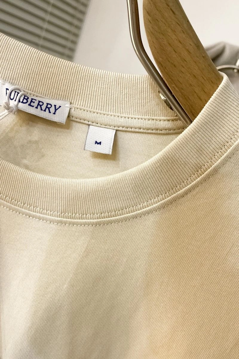 Contemporary Burberry T-Shirts 105247
