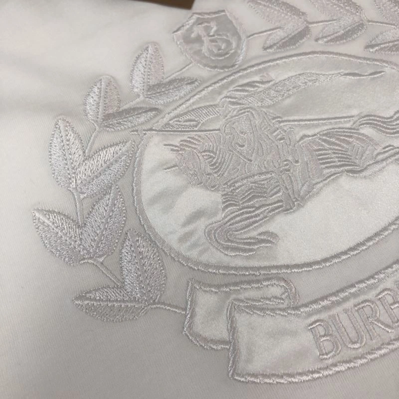 Timeless Burberry T-Shirts 105232