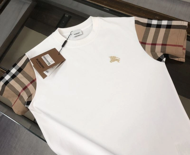 WellDesigned Burberry T-Shirts 105191