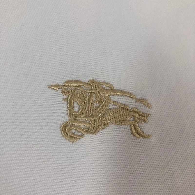WellDesigned Burberry T-Shirts 105191