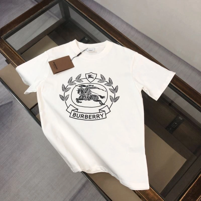 Burberry T-Shirts Lightweight 105186