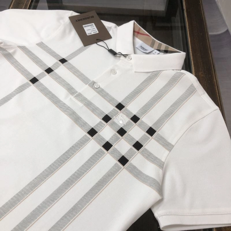 Sleek Burberry T-Shirts 105118