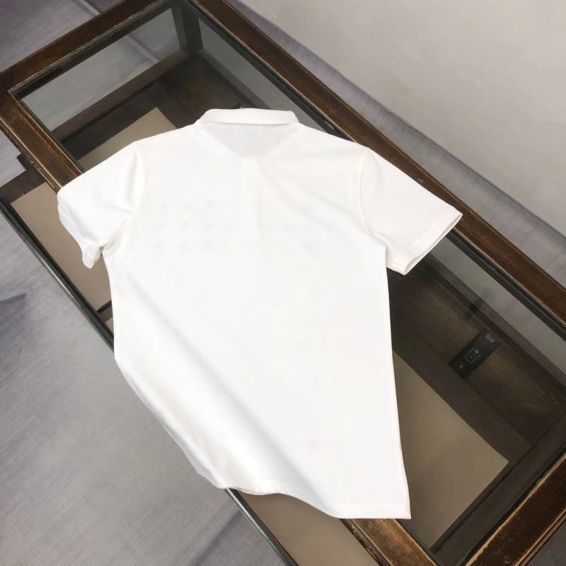 Sleek Burberry T-Shirts 105118