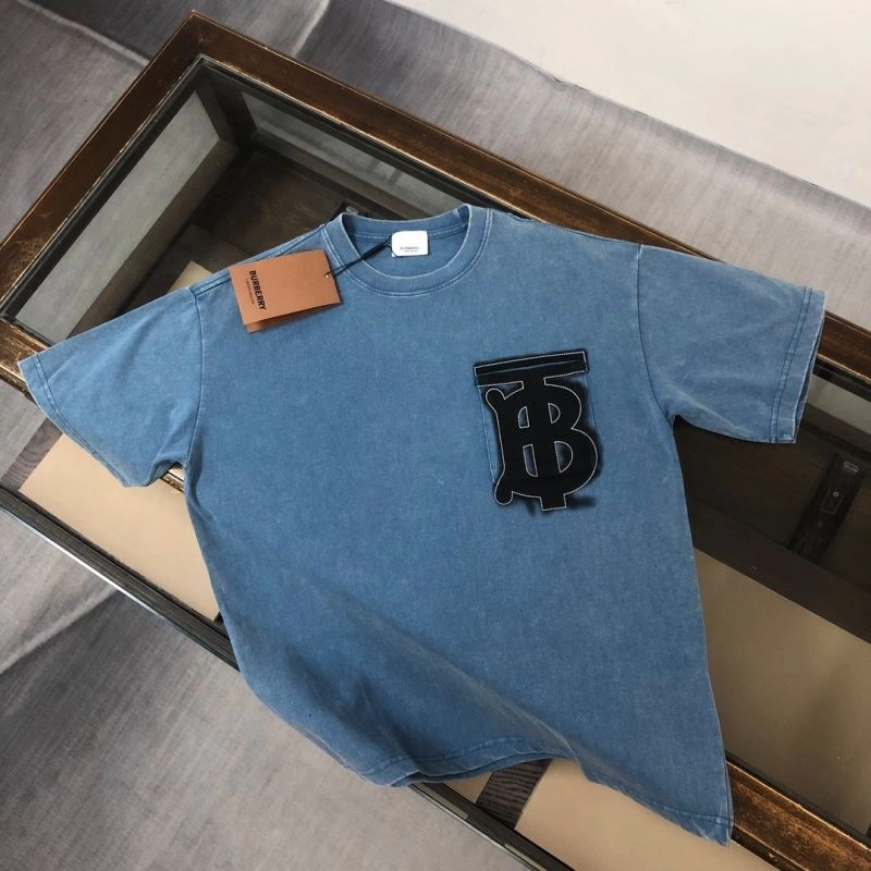 WellDesigned Burberry T-Shirts 105179