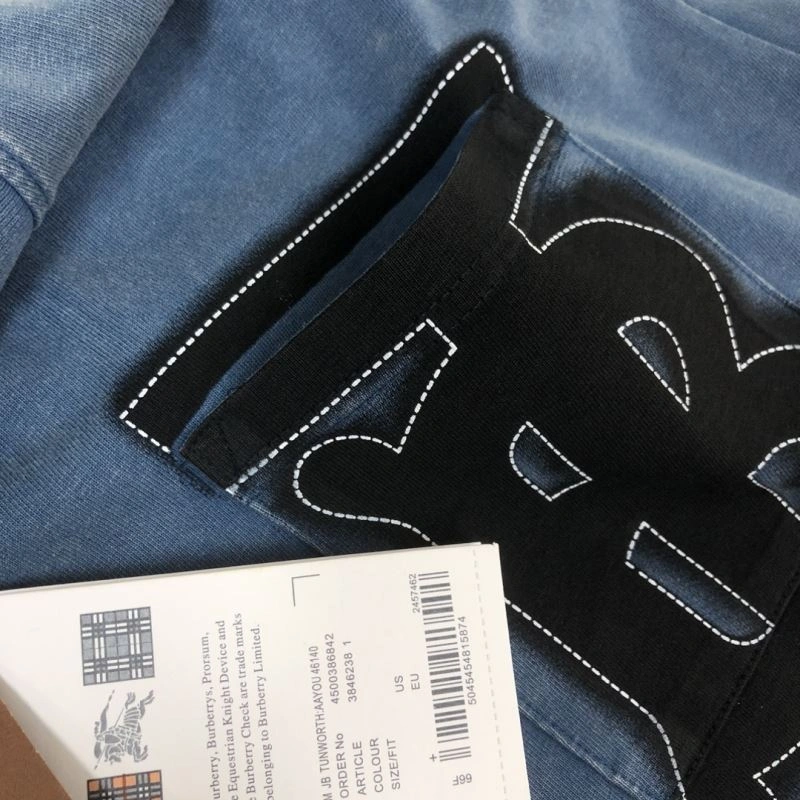 WellDesigned Burberry T-Shirts 105179