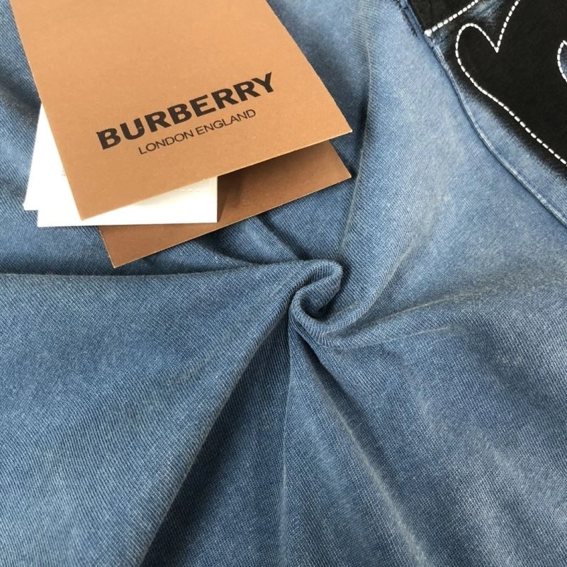 WellDesigned Burberry T-Shirts 105179