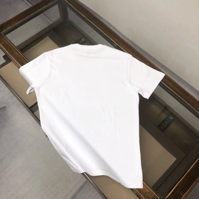 Vibrant Burberry T-Shirts 105091