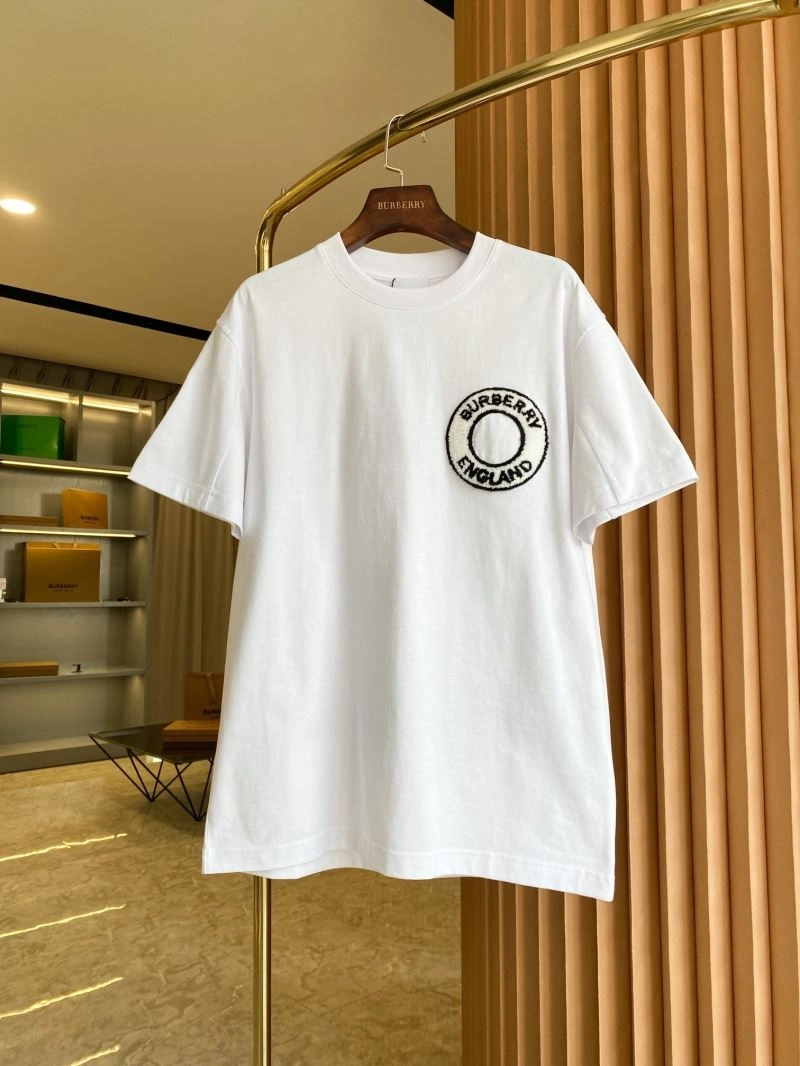 Snug Burberry T-Shirts 105040