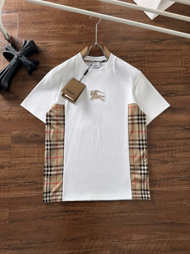 Burberry T-Shirts Neat 102532