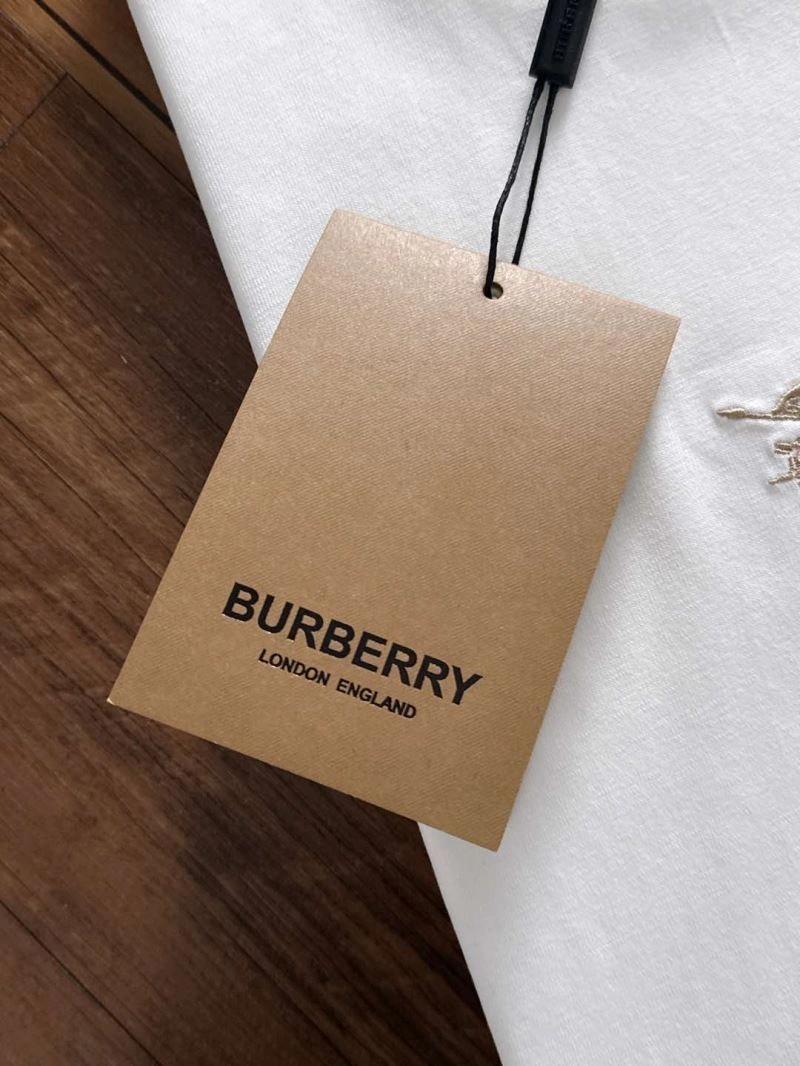 Burberry T-Shirts Neat 102532