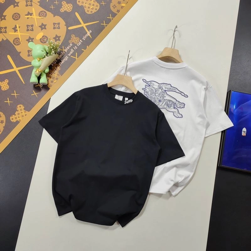 Lightweight Burberry T-Shirts 102508