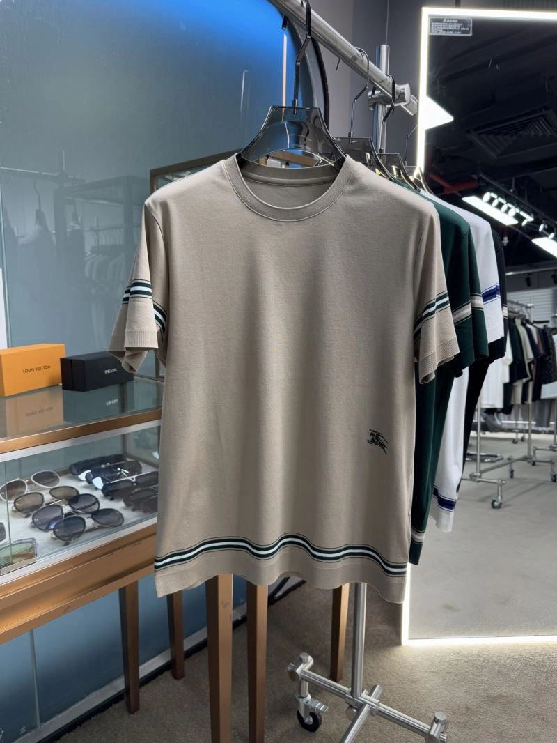 Popular Burberry T-Shirts 102524