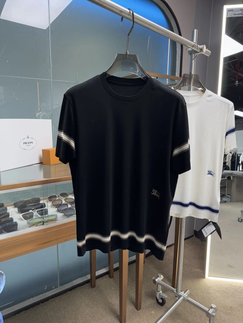 Burberry T-Shirts Durable 102477