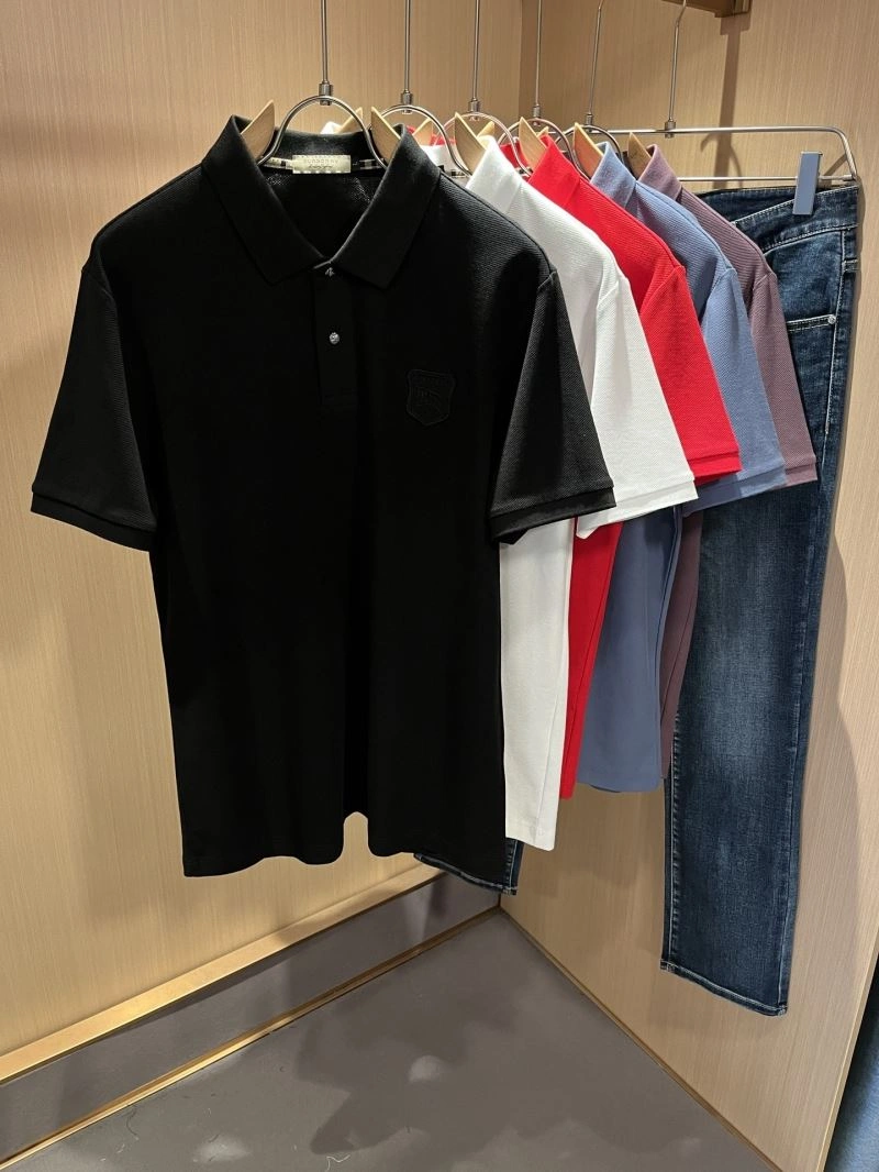 Burberry T-Shirts Versatile 101936