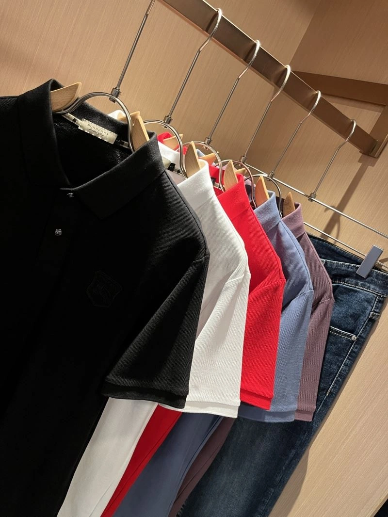 Burberry T-Shirts Versatile 101936