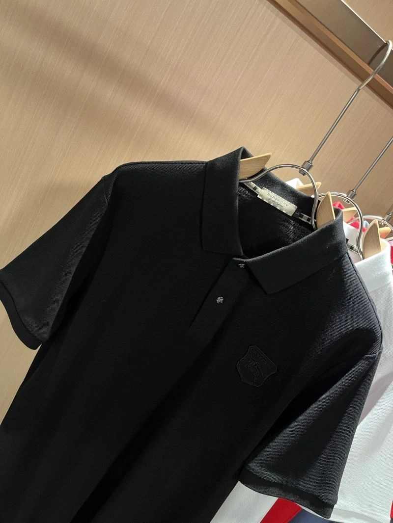 Burberry T-Shirts Versatile 101936