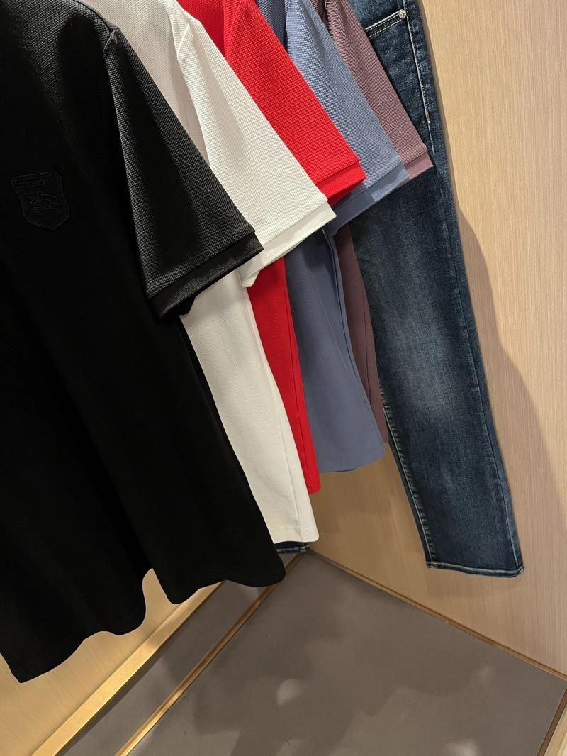 Burberry T-Shirts Versatile 101936