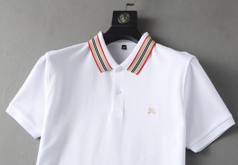 Burberry T-Shirts Versatile 101891