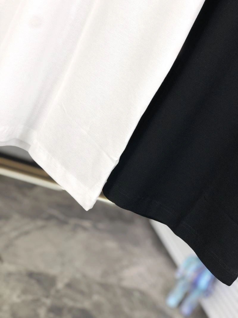 Minimalist Burberry T-Shirts 101844