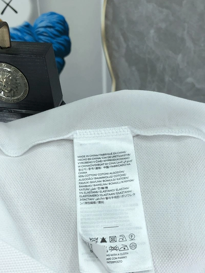 Minimalist Burberry T-Shirts 101844