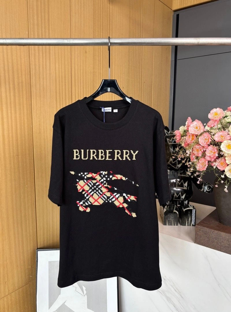 Compact Burberry T-Shirts 99074
