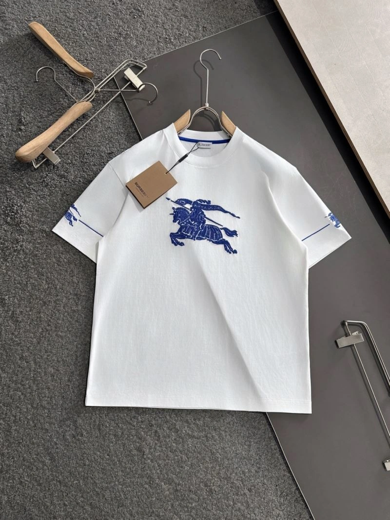 Effortless Burberry T-Shirts 101561