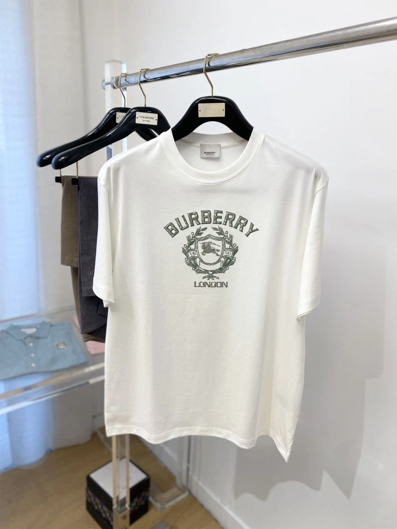 Supportive Burberry T-Shirts 101539