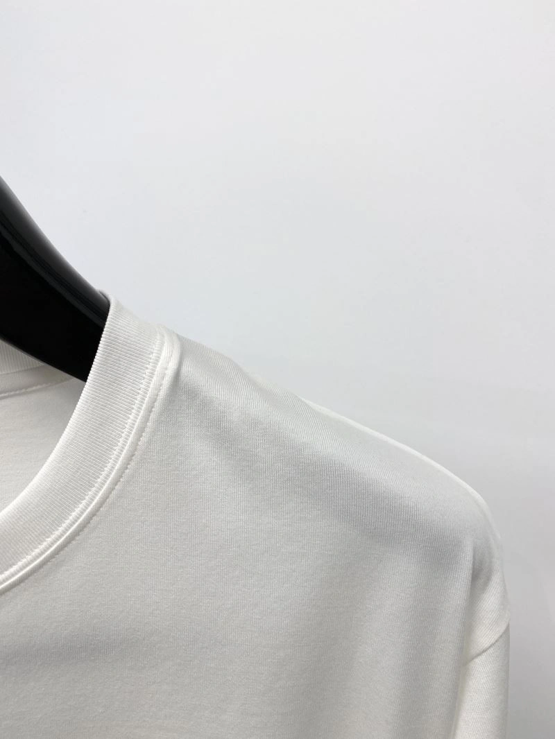 Supportive Burberry T-Shirts 101539