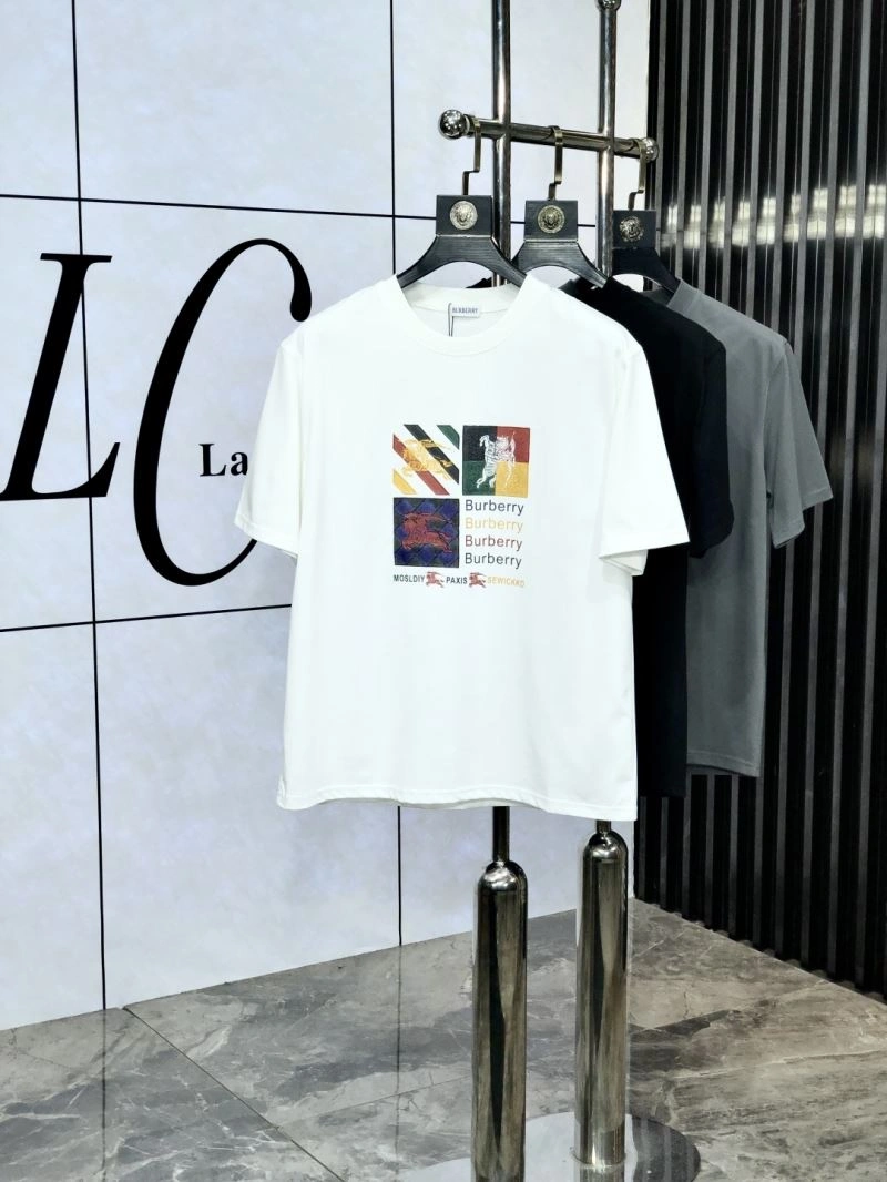 Refined Burberry T-Shirts 101508