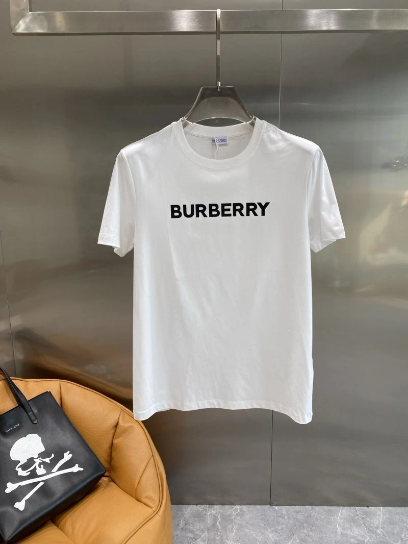 Functional Burberry T-Shirts 101465