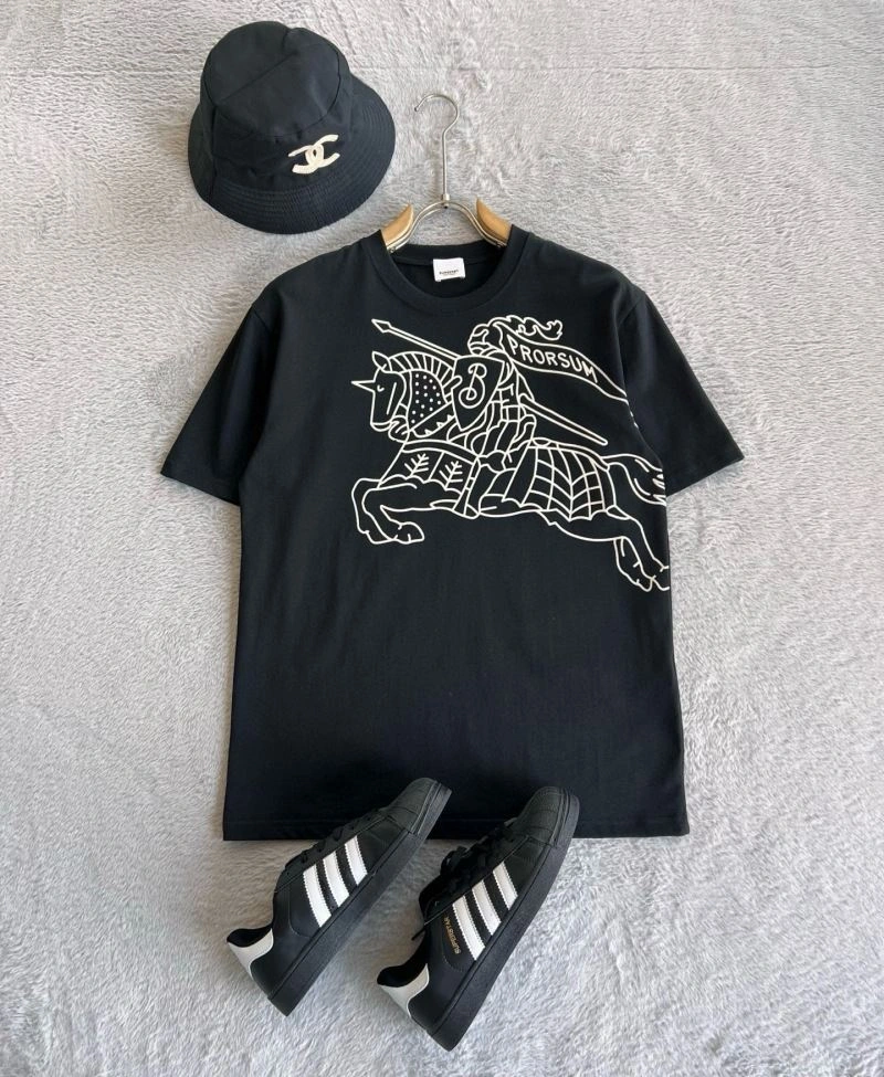 Burberry T-Shirts Unisex 101441