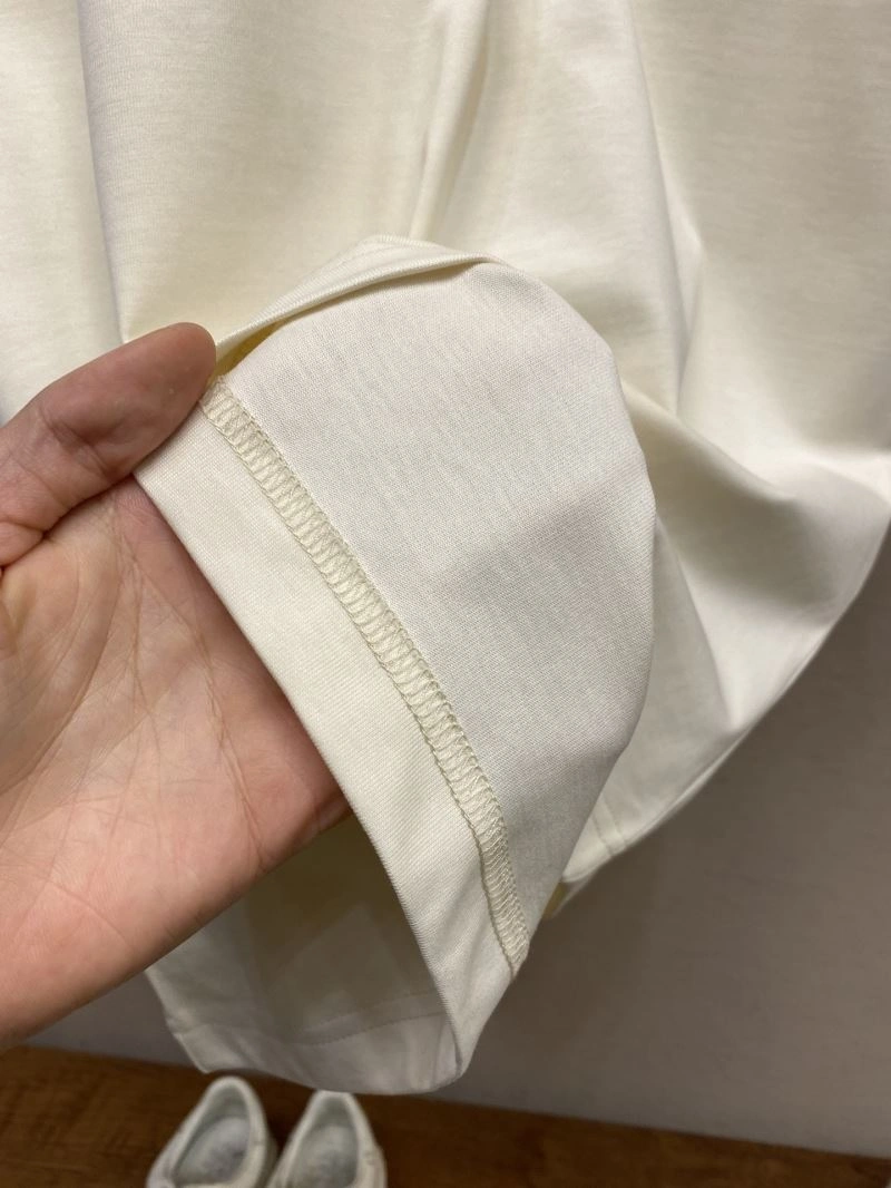 Effortless Burberry T-Shirts 101470