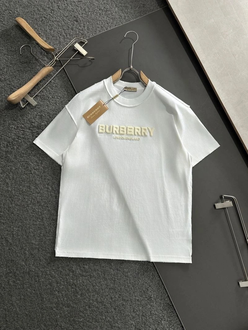 Refined Burberry T-Shirts 101433